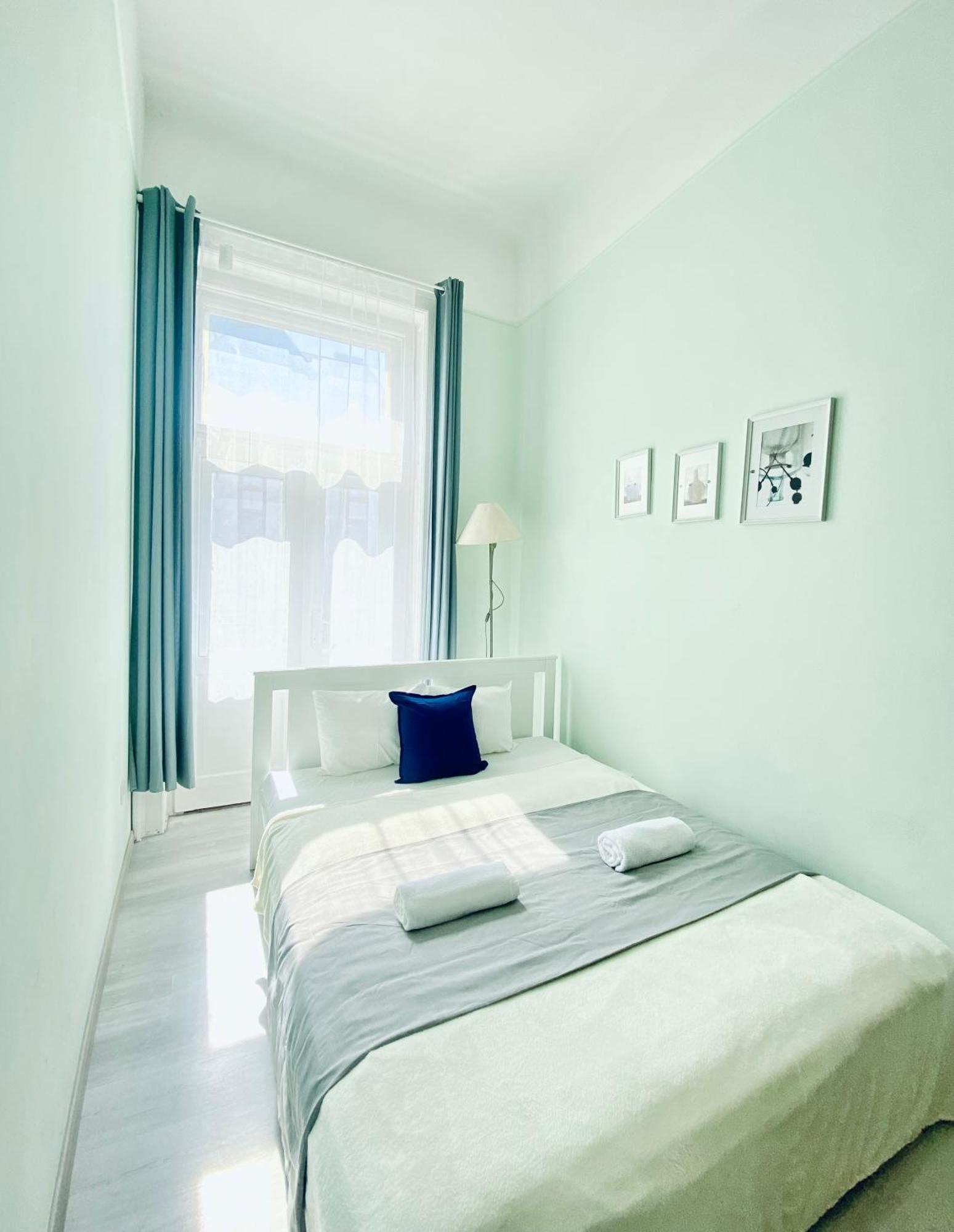 Baross Apartment With Convenience And Style Budapest Ngoại thất bức ảnh