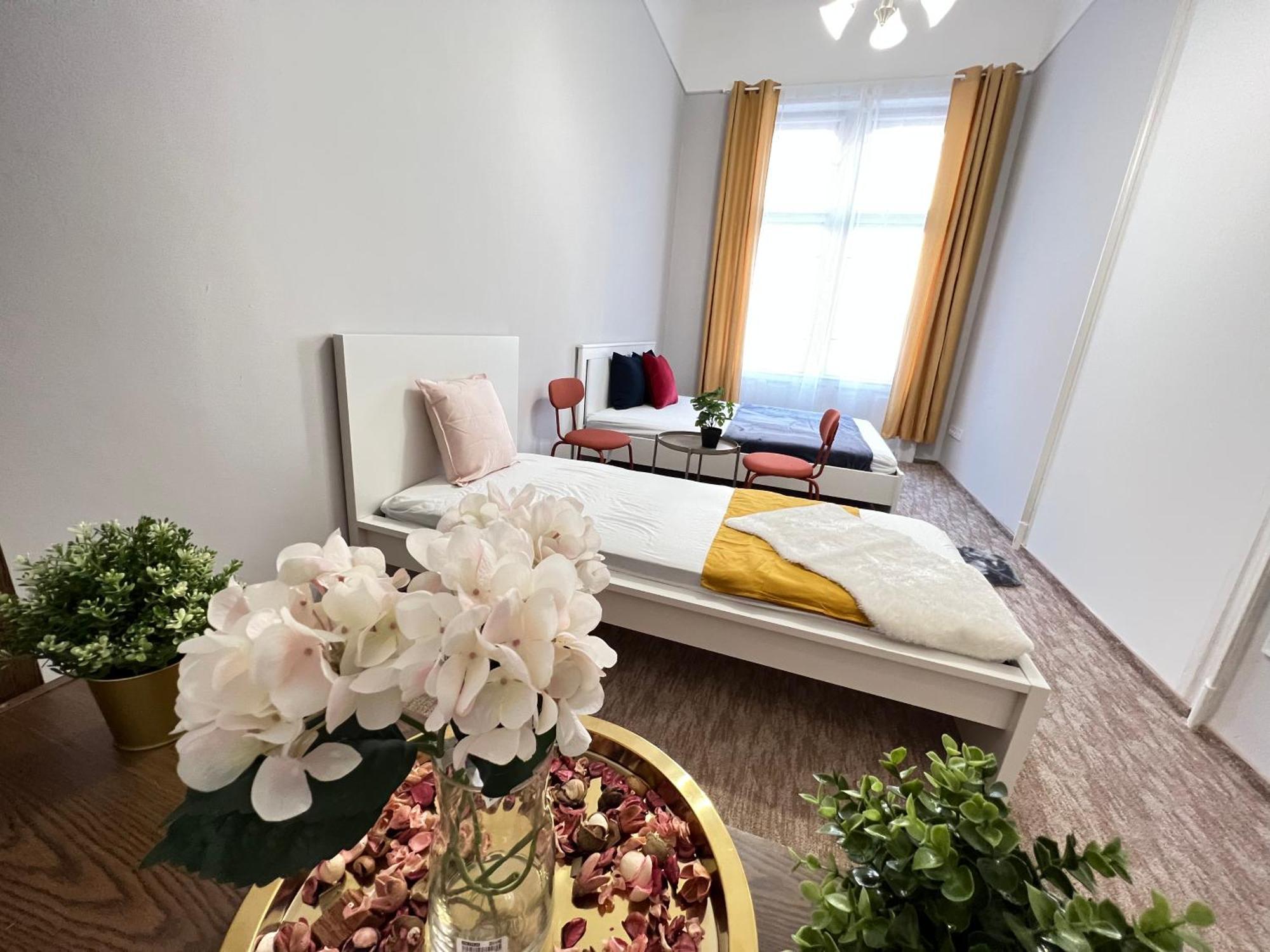 Baross Apartment With Convenience And Style Budapest Ngoại thất bức ảnh